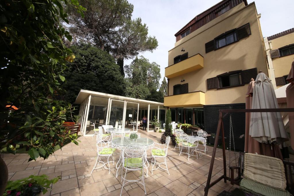 Villa Carmel Boutique Hotel Haifa Exterior photo
